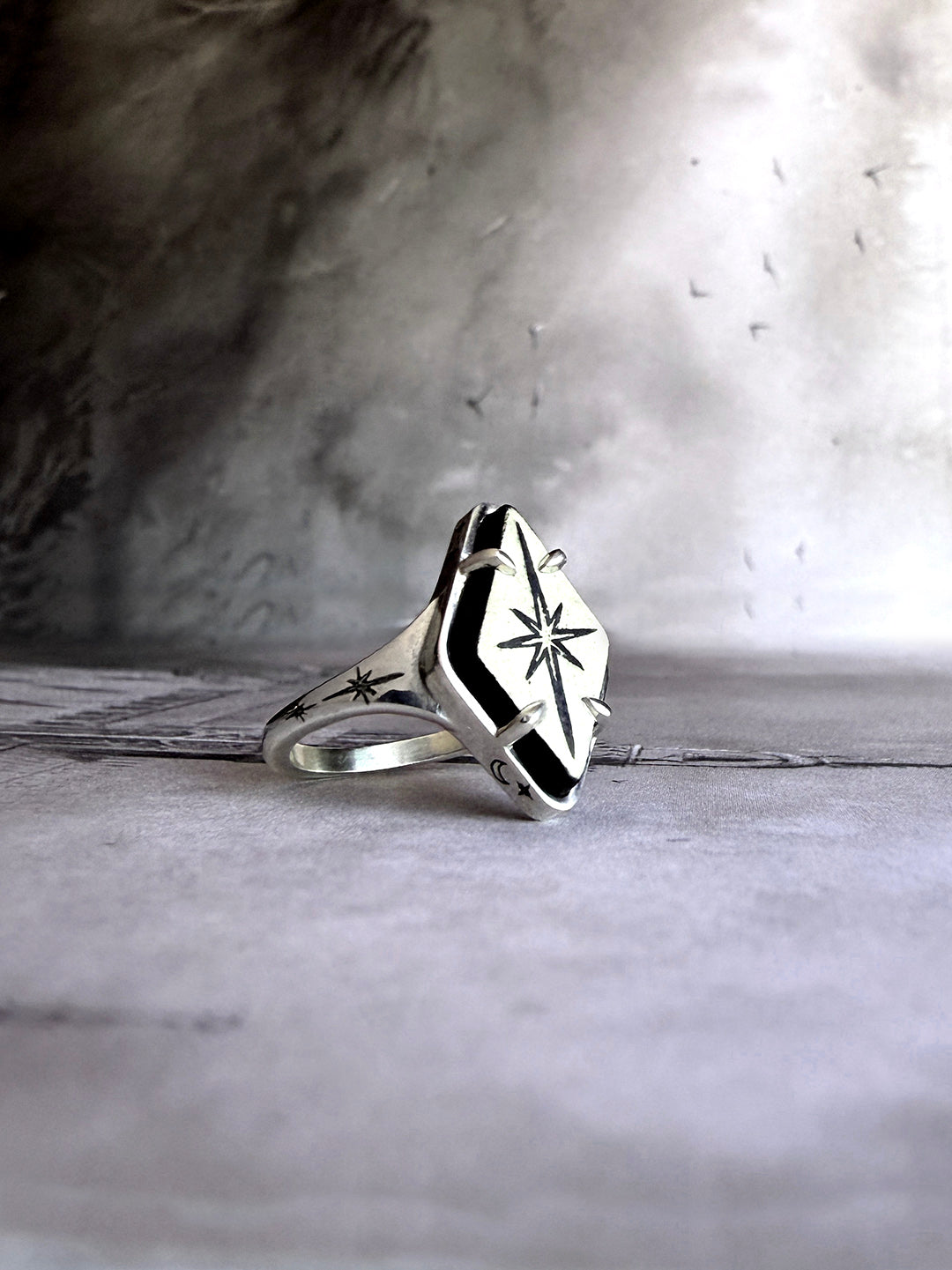 Starburst Cameo Ring