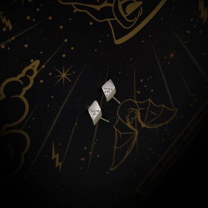 DIA Stone Studs