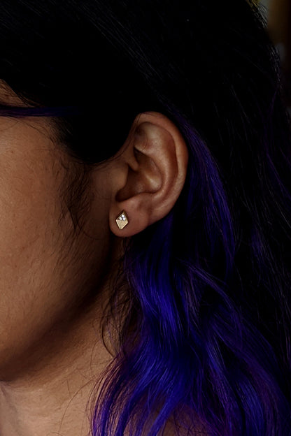 DIA Stone Studs