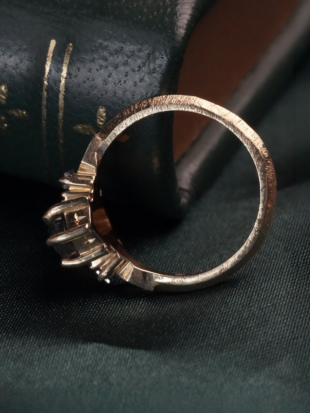 Elora Hexagon Salt & Pepper Deco Ring