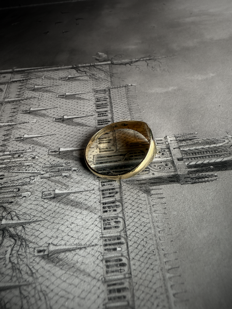 10k Gold Oval Signet Ring