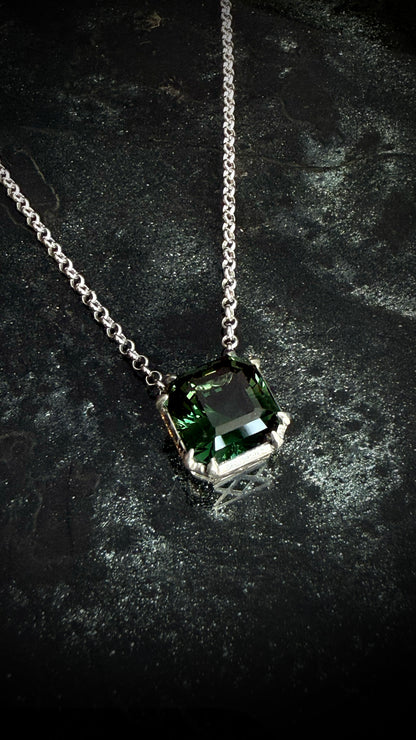 Green Spinel Art Deco Necklace
