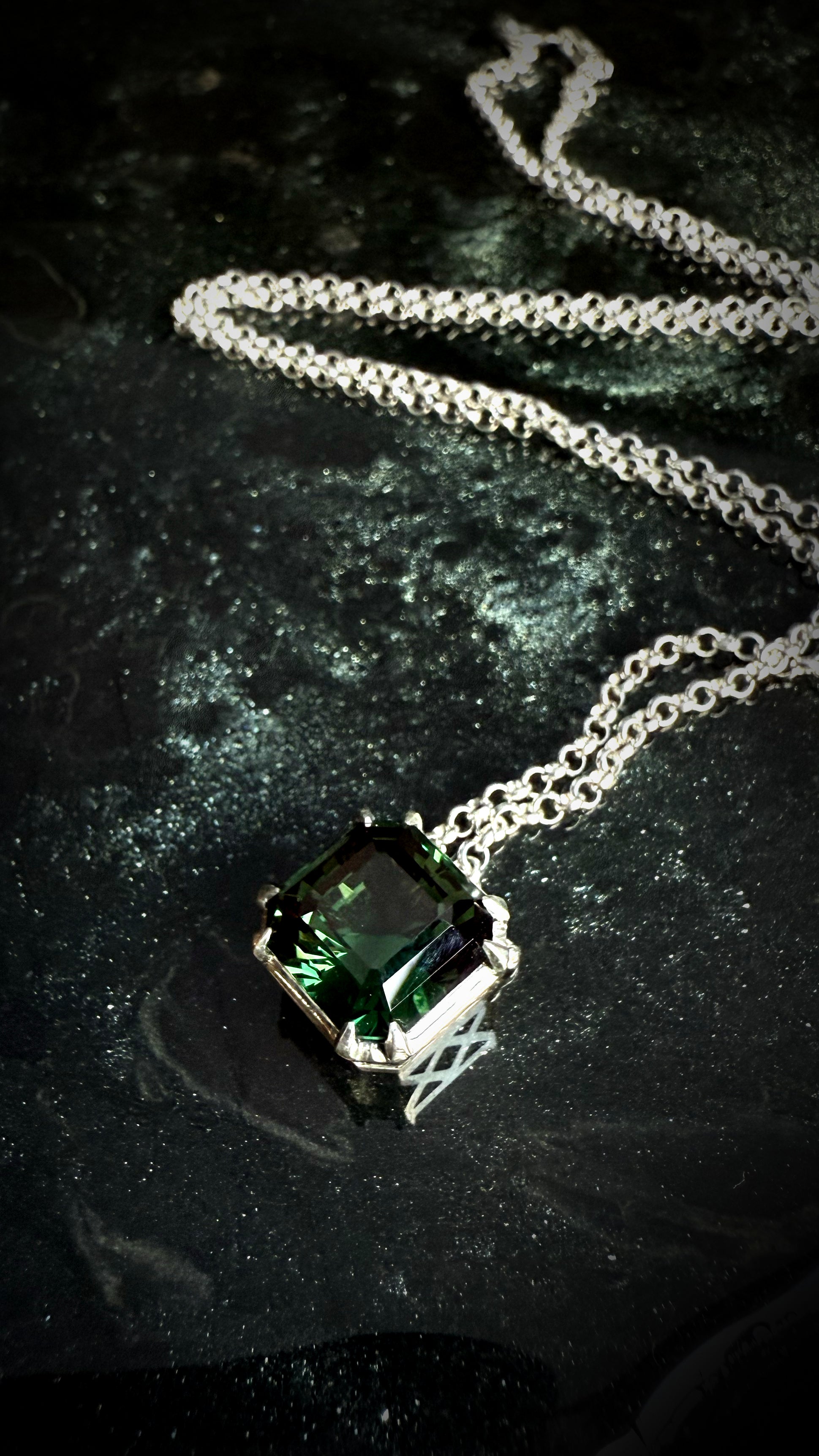 Green Spinel Art Deco Necklace – Liane Vaz Designs
