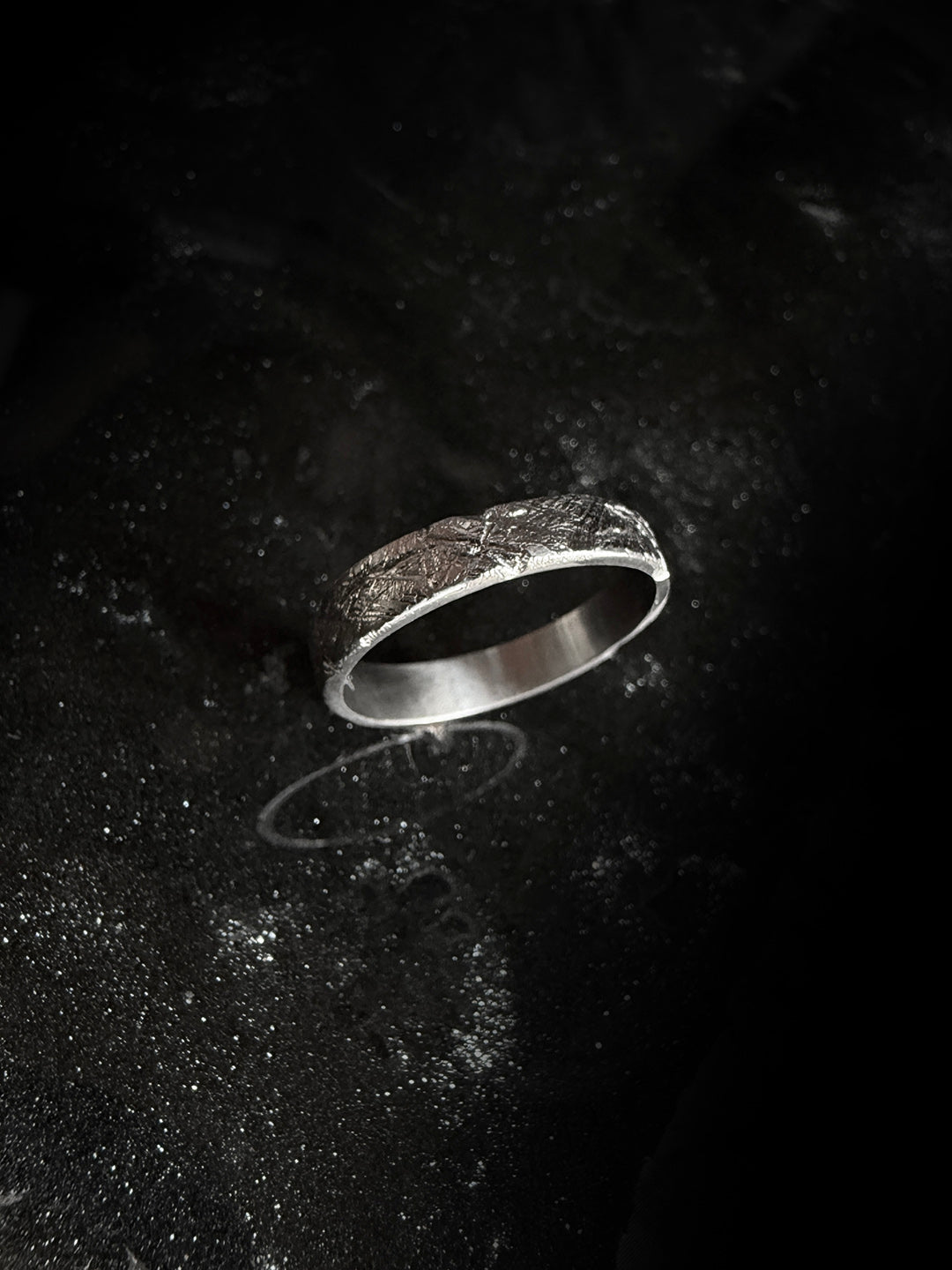 Half Distressed Band 4mm