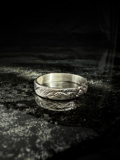 Half Distressed Band 4mm