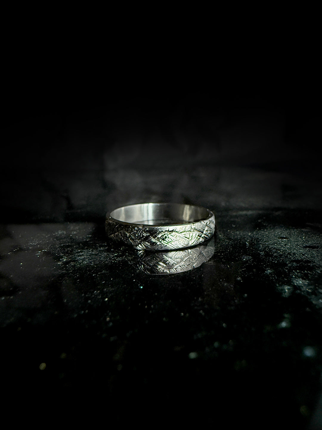Half Distressed Band 4mm