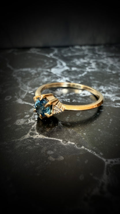 Jones Hex Montana Sapphire Ring