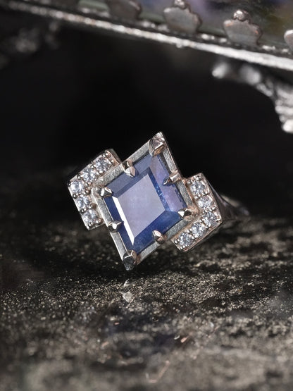 Katara Sapphire Chevron Halo