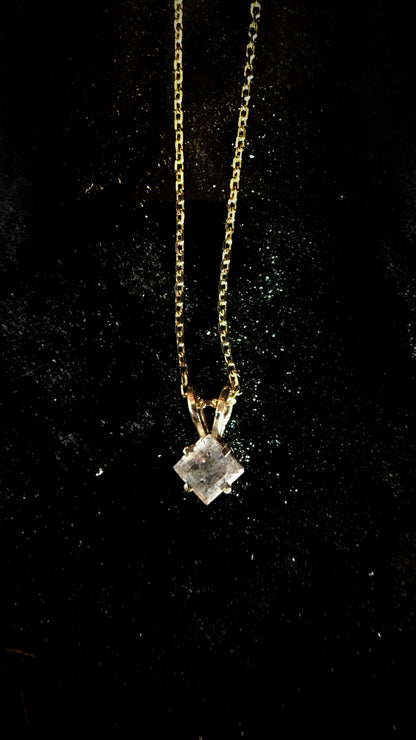 Azulon Labradorite Pendant