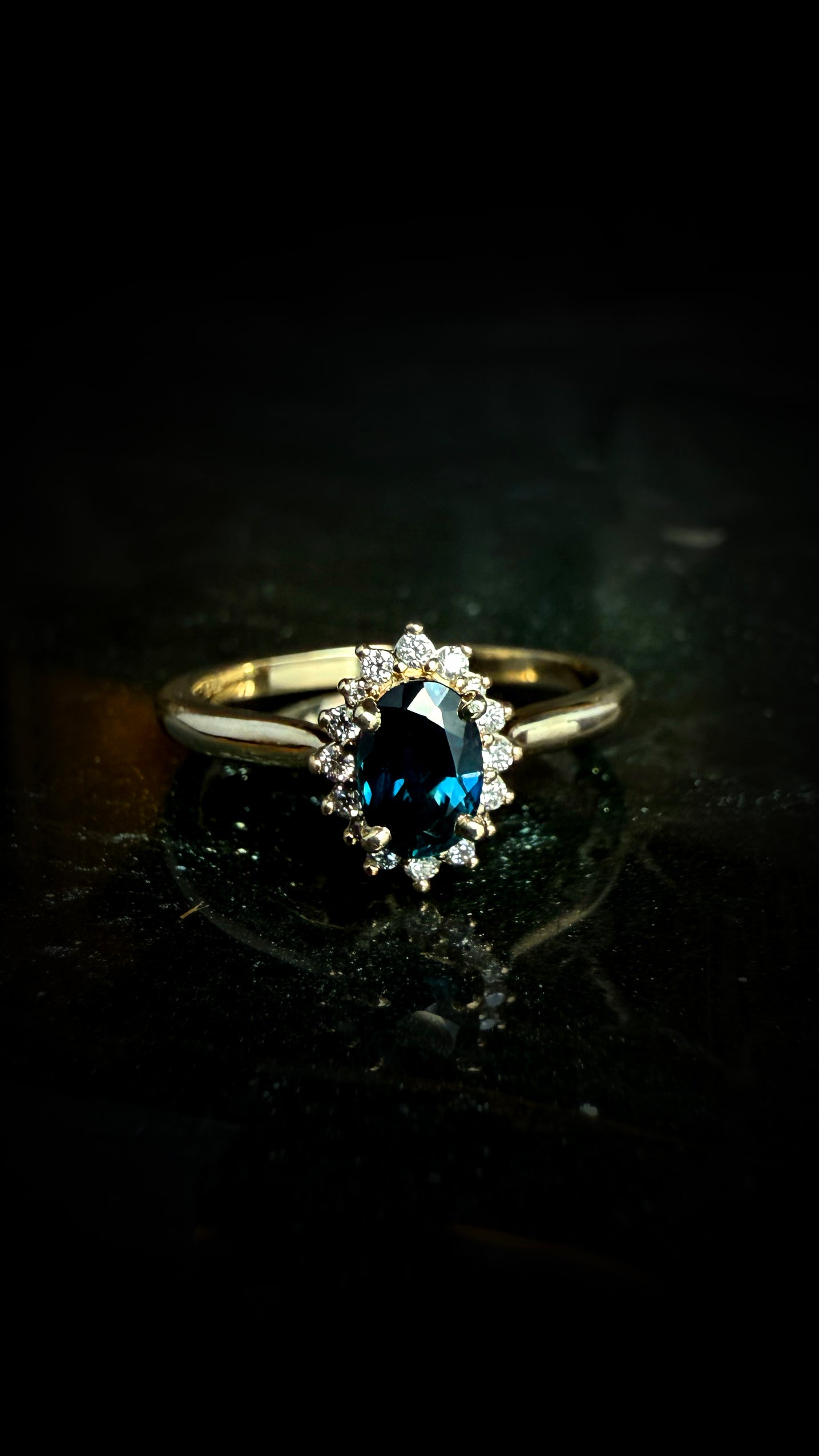 Laurelin Oval Sapphire Halo Ring