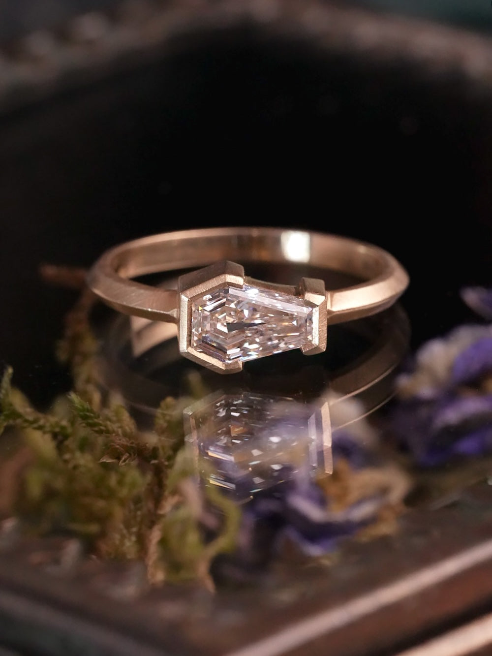 Lilith Coffin Lab Diamond Ring