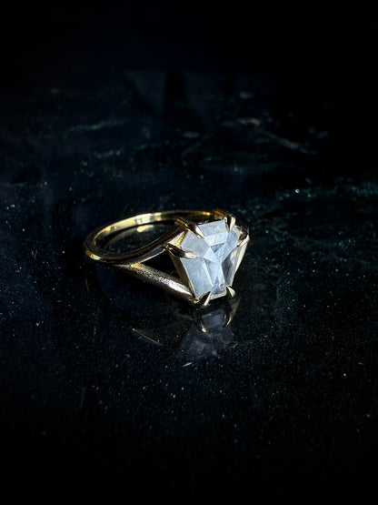 Lilith Split Shank Diamond Ring