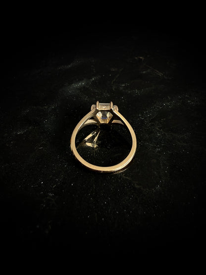 Lilith Split Shank Diamond Ring