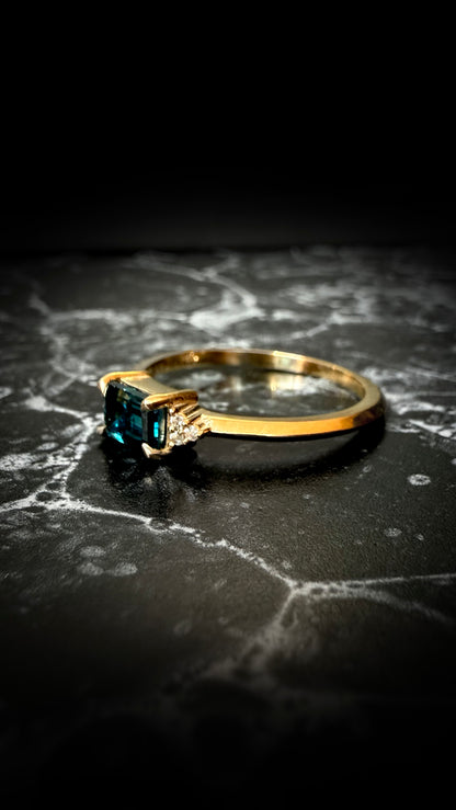 Jones London Blue Topaz Ring