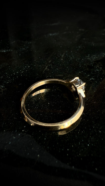 Luna Salt and Pepper Diamond Ring