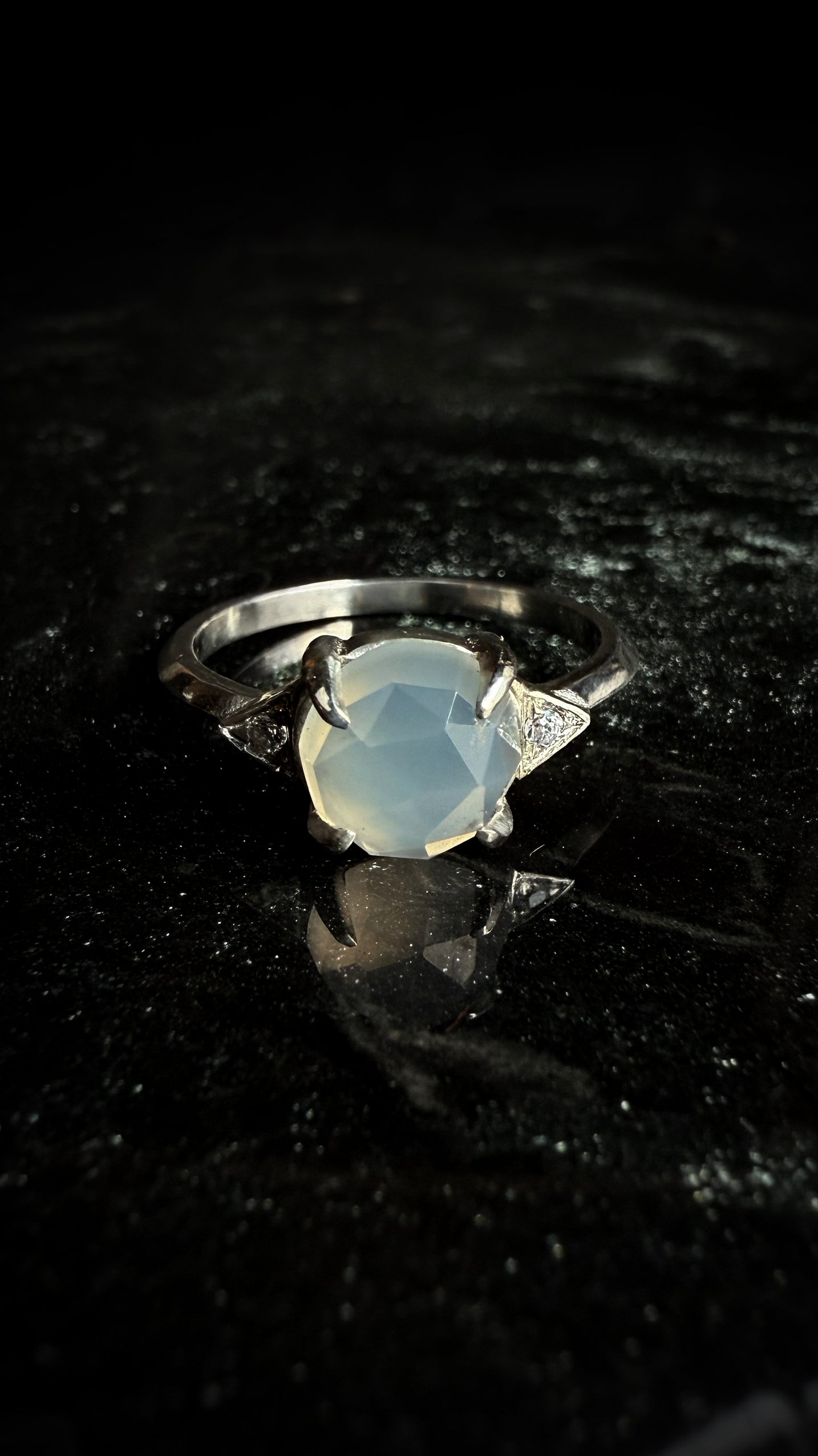 Luna Opalescent Moonstone Ring - Silver