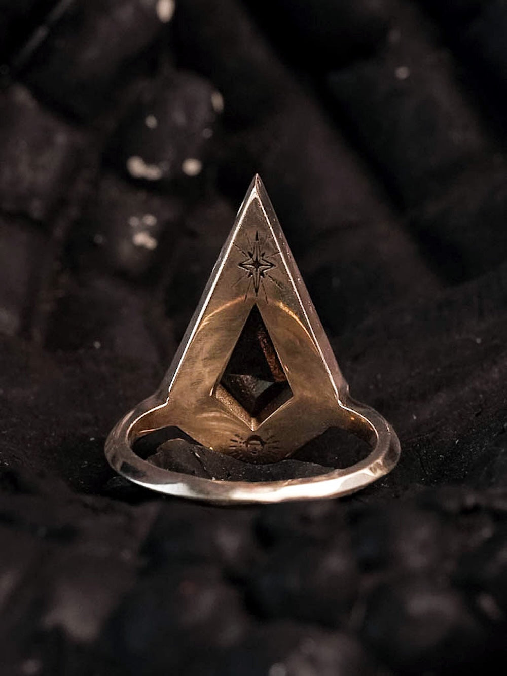 Nox v2 Spinel Kite Ombre Diamond Halo