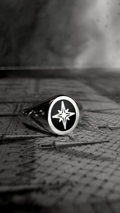 Polaris Oval Signet