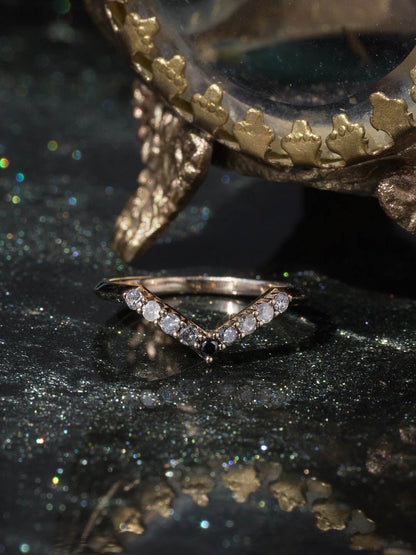 Sigrid Ombre Diamond Curved Band