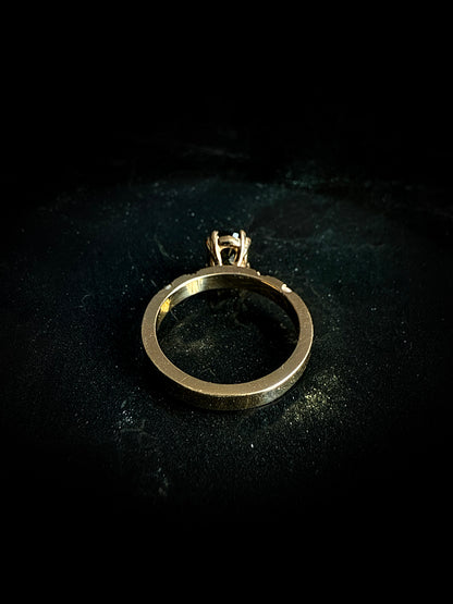 Sybill Oval Green Sapphire Ring