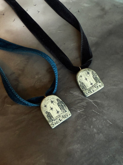 Willow Tree & Cat Cameo Necklace